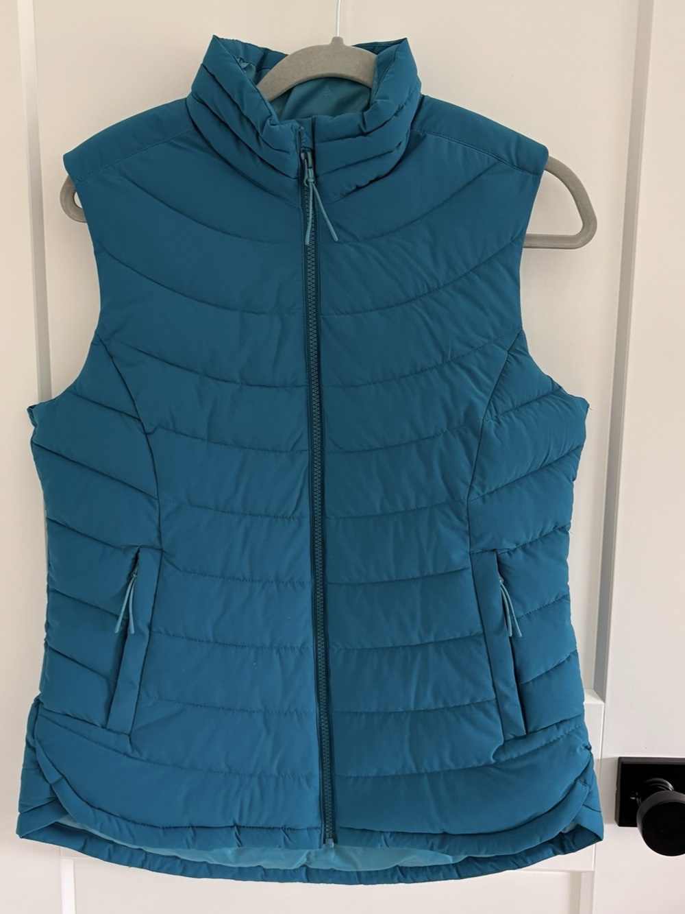 WindRiver HD1 T-MAX Teal Quilted Puffer Vest – Women's Small - Picture 4 of 16